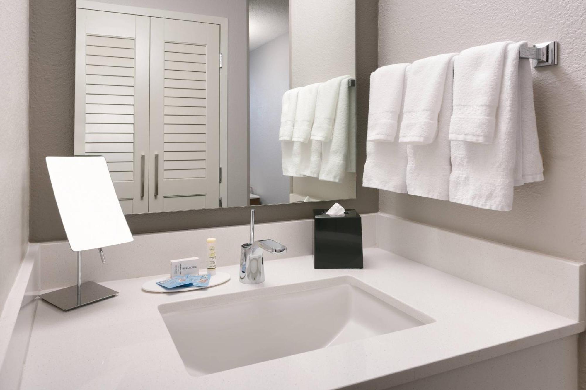 Courtyard By Marriott Oklahoma City Northwest Zewnętrze zdjęcie
