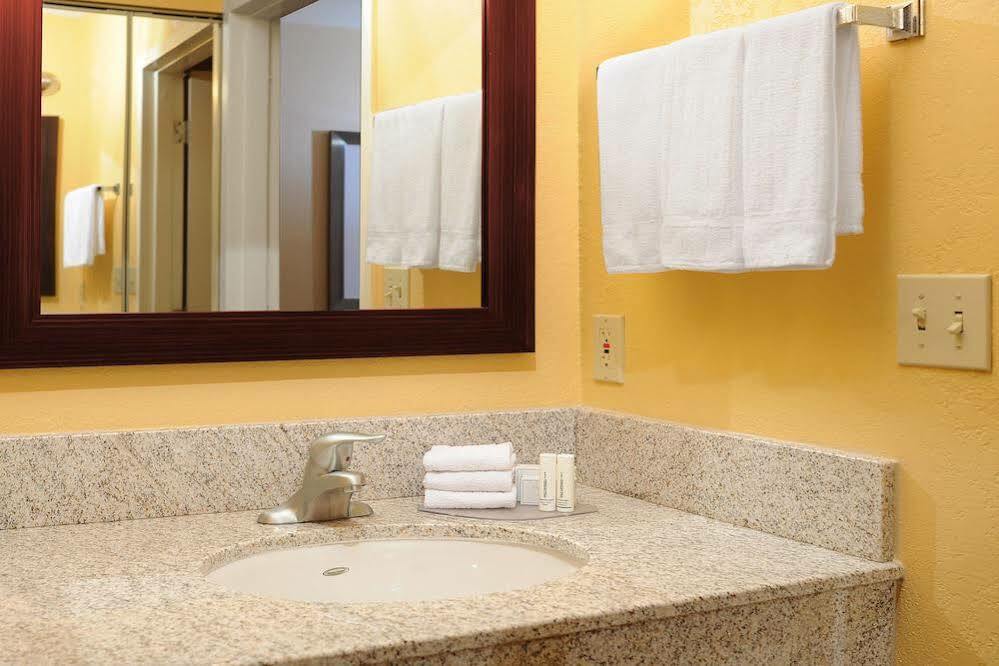 Courtyard By Marriott Oklahoma City Northwest Zewnętrze zdjęcie