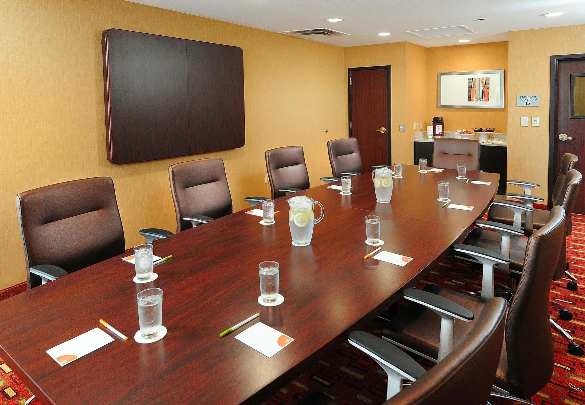 Courtyard By Marriott Oklahoma City Northwest Zewnętrze zdjęcie